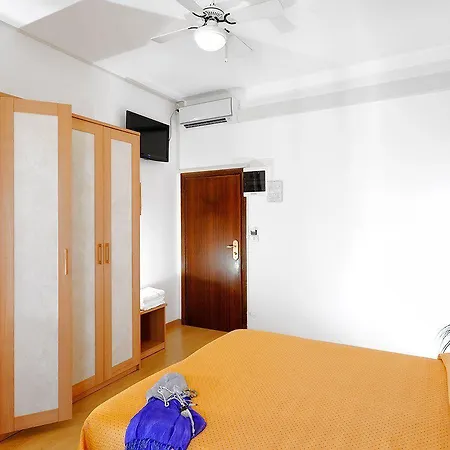 Mirabel 3* Rímini
