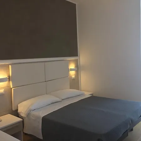 Mirabel 3*