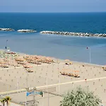 Mirabel Hotel